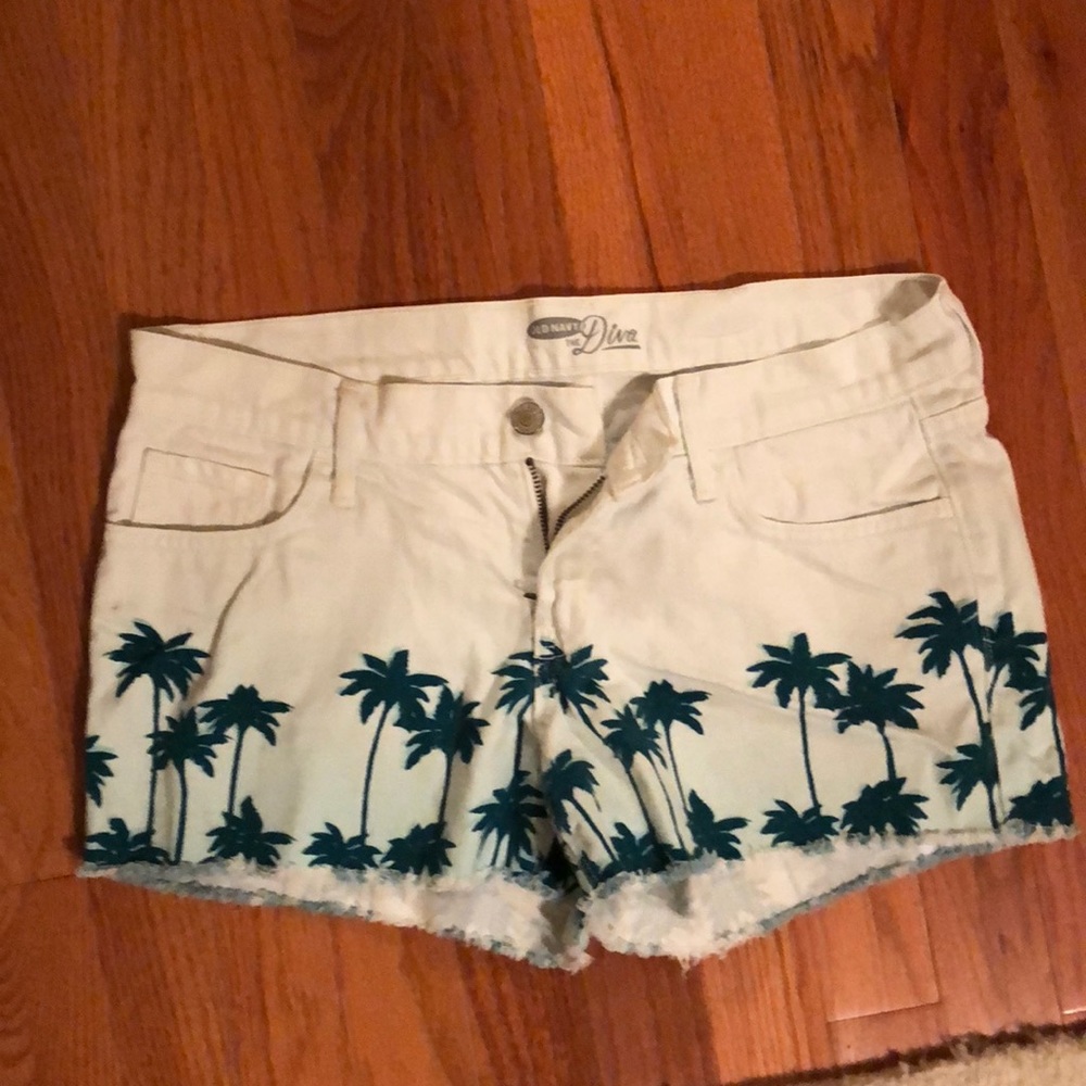 Tropical Shorts! Old Navy Palm Trees